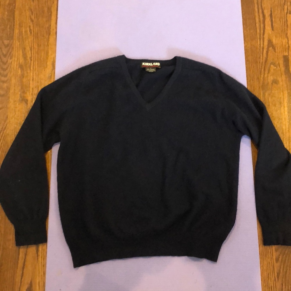 Cashmere sweater